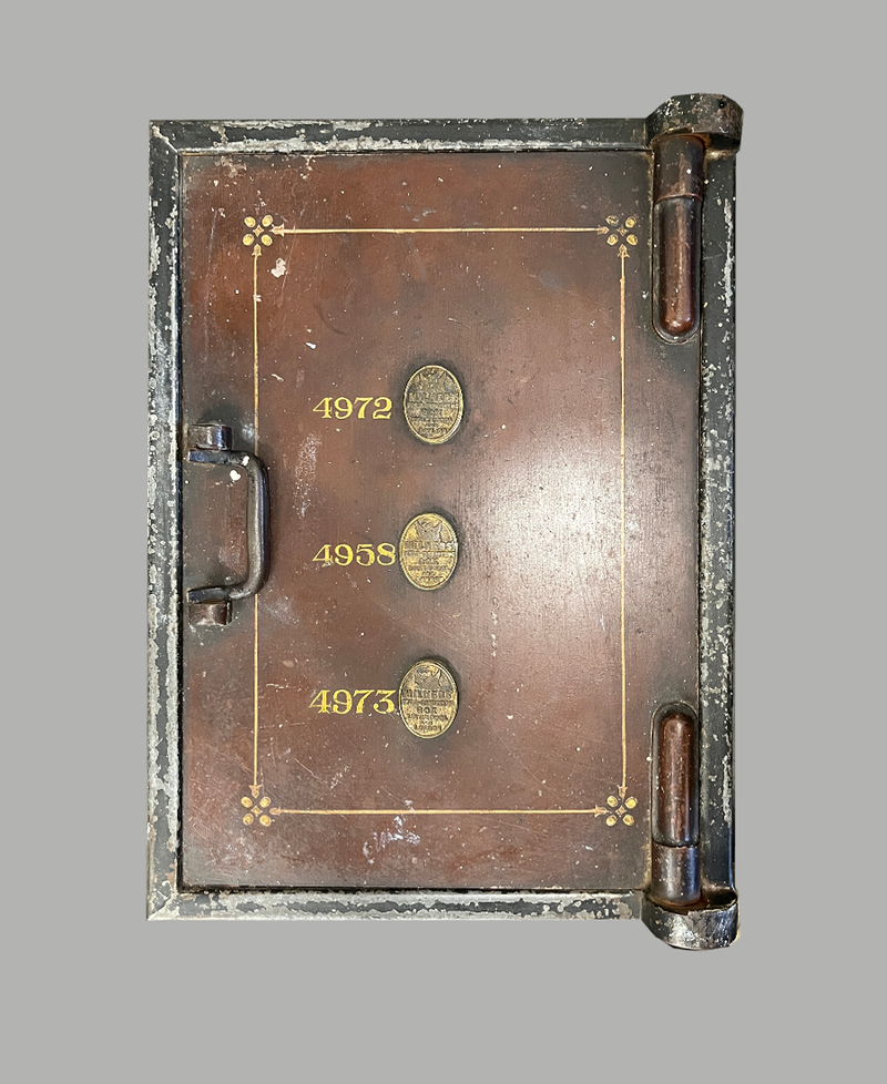 Milners Chest/Strong box 096