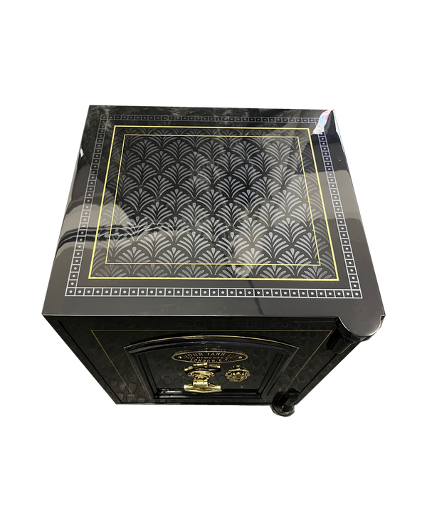 John Tann. London 052